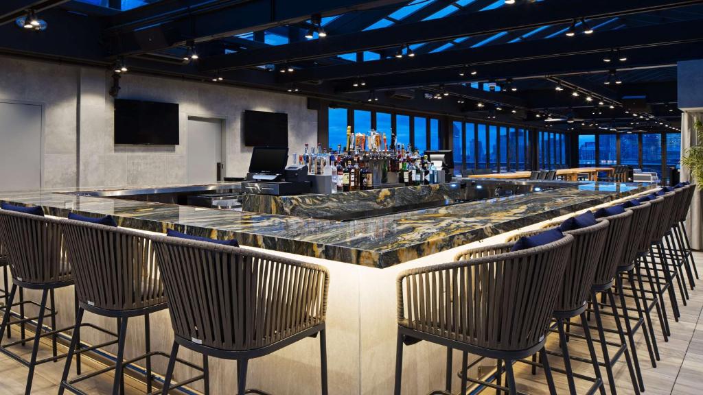 Hyatt House Jersey City 4